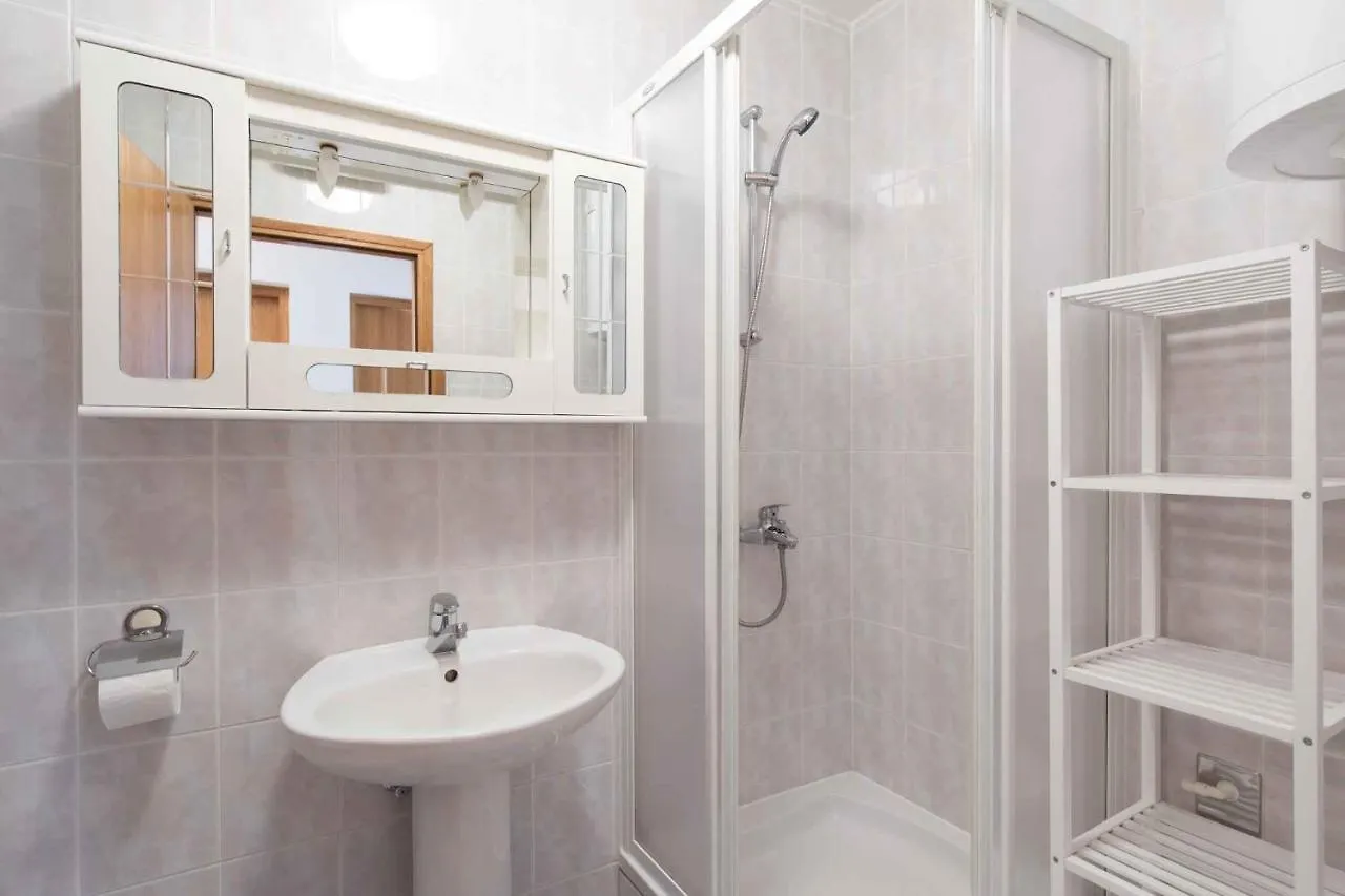 Apartment In Baska - Insel Krk 40437 Croatia